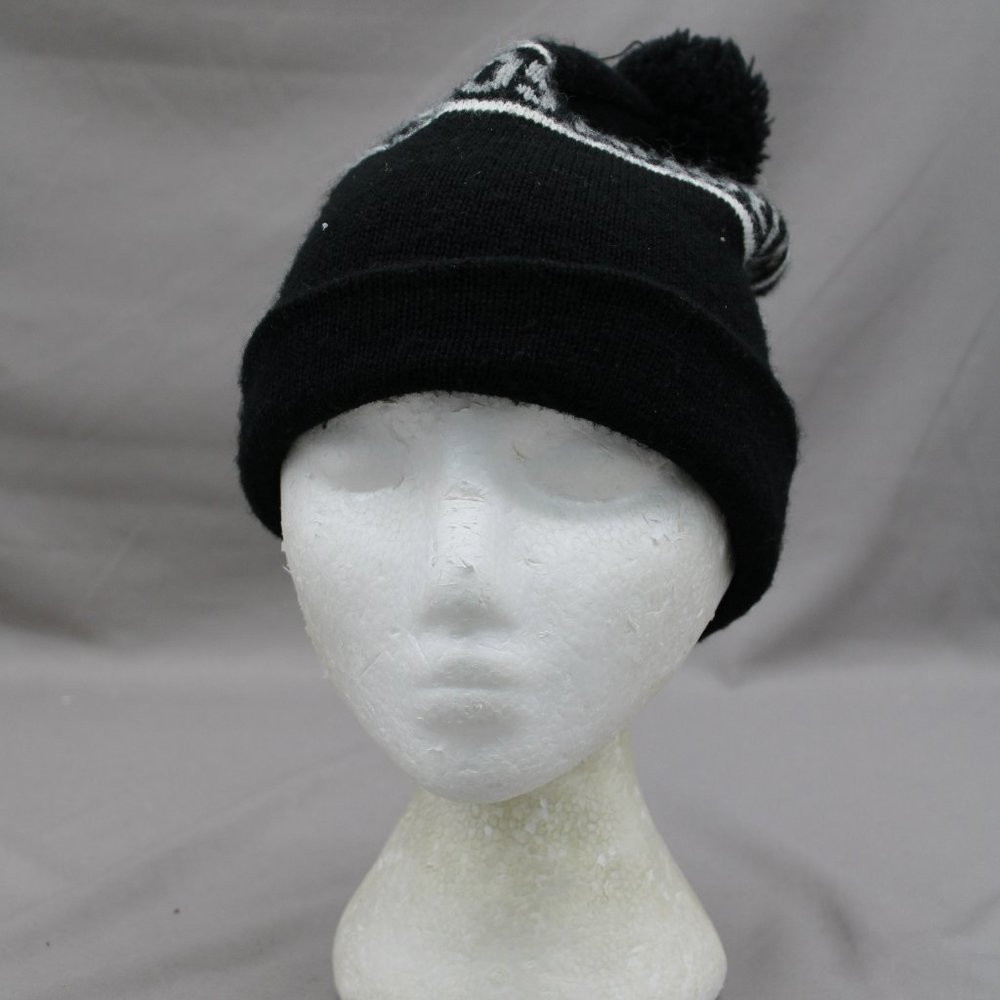 Vintage LA Kings Beanie / Toque - 1980s Wrapping Script - Adult One Size
